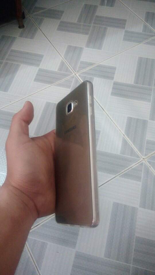 ss a9 pro vang...jpg