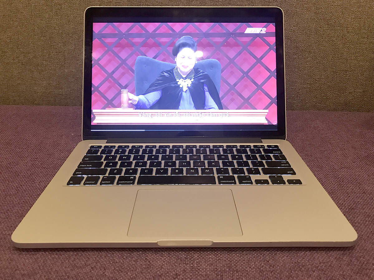 Macbook Pro 4.jpg