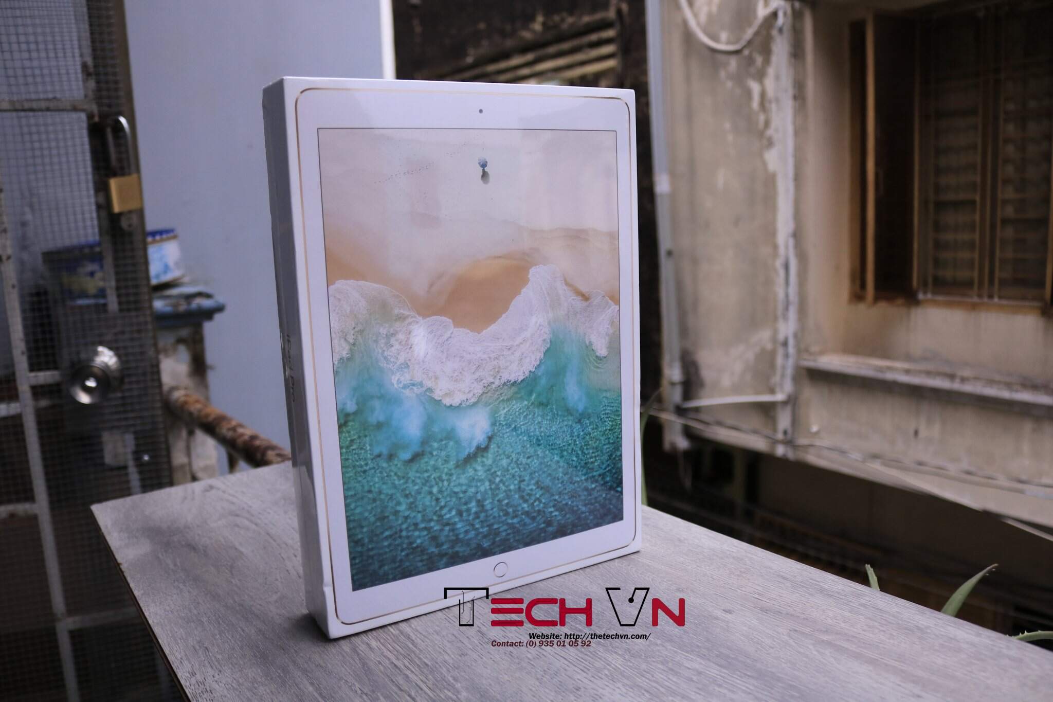 TECHVN - IPAD PRO 12.9 256GB 4G 00.jpg