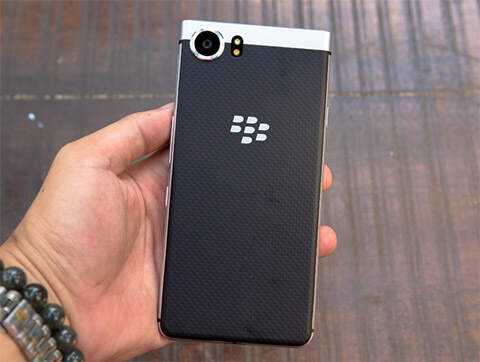 Blackberry KeyOne....jpg