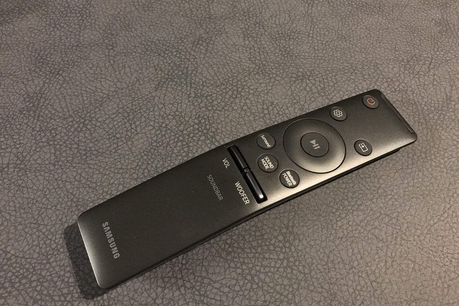 samsung-remote-100729237-orig.jpg