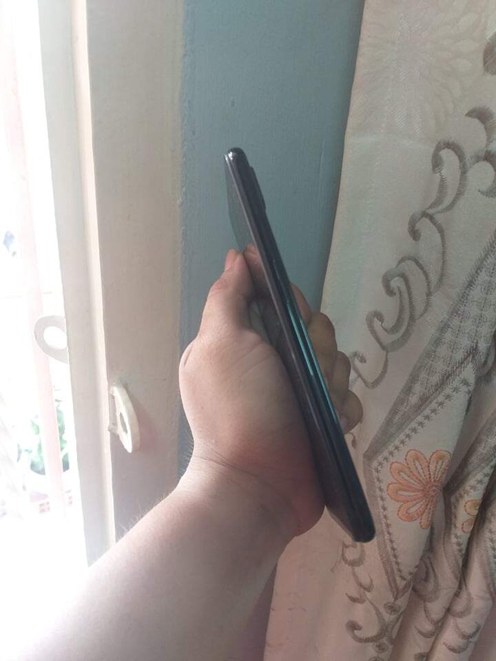 Xiaomi Redmi Note 71..jpg