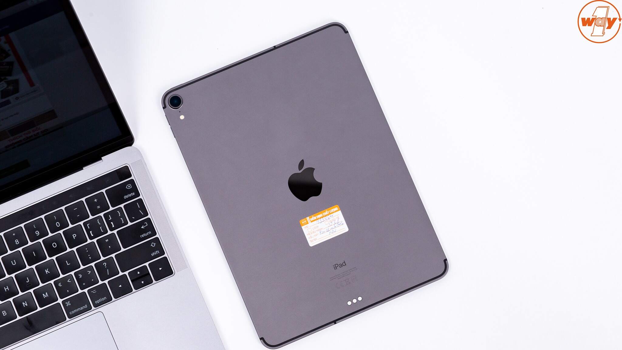 iPad Pro 11 inch.jpg